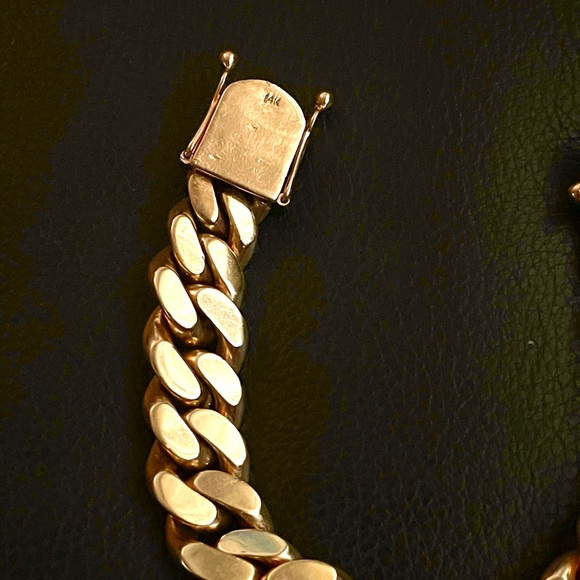 14K Gold Cuban 8” Bracelet 15.58 mm wide 155 grams - Picture 7 of 9